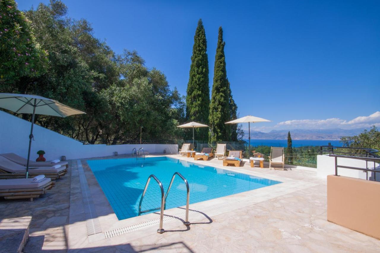 Odyssey Villas Kassiopi Buitenkant foto